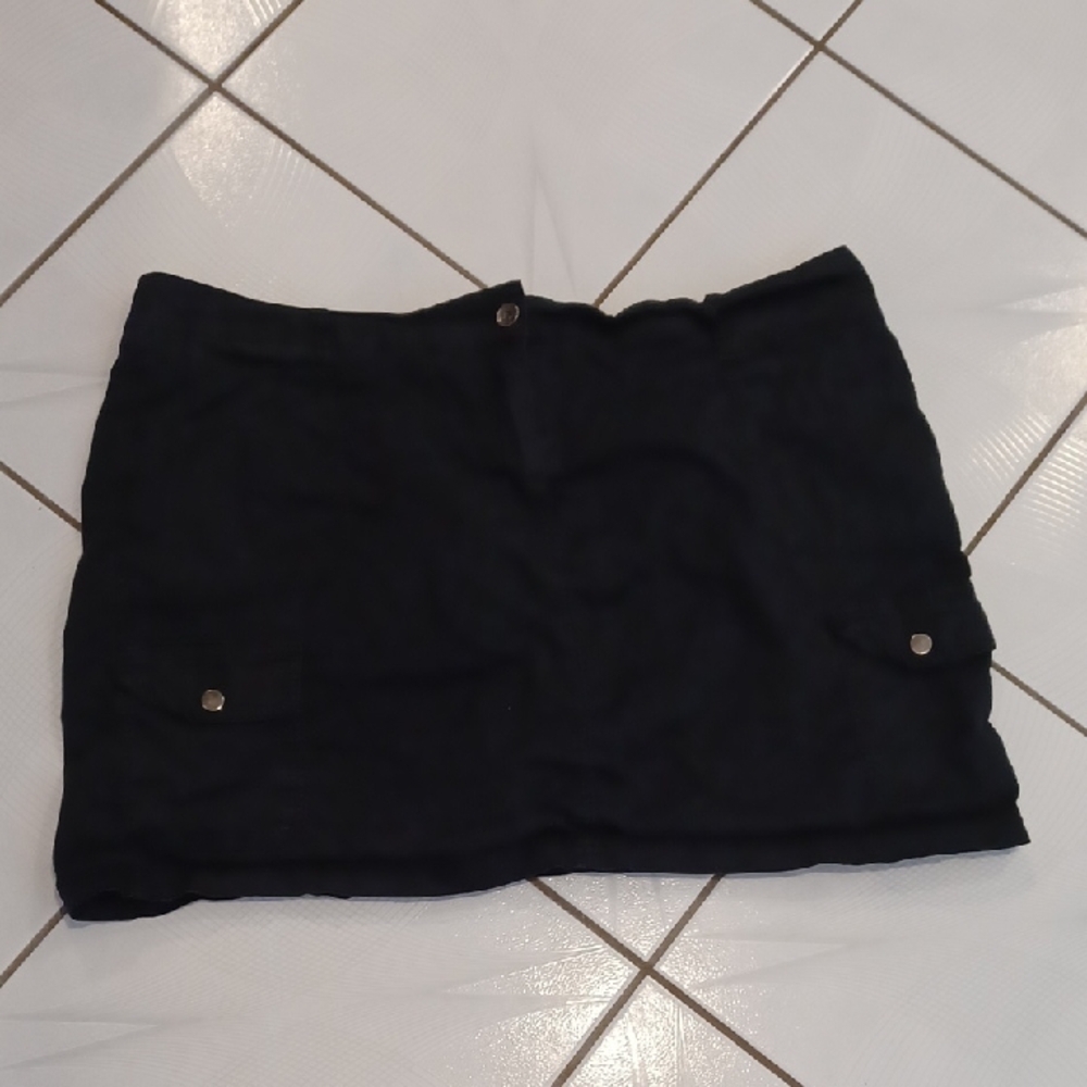 4/$60 Black Mini Skort - Size 20